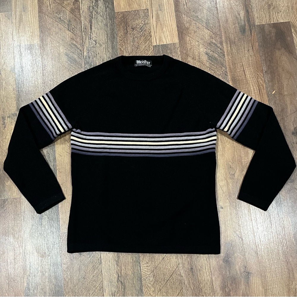 Elegant Black Striped Crewneck Sweater